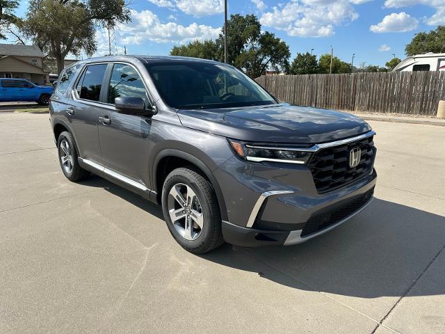 new 2025 Honda Pilot car, priced at $46,300