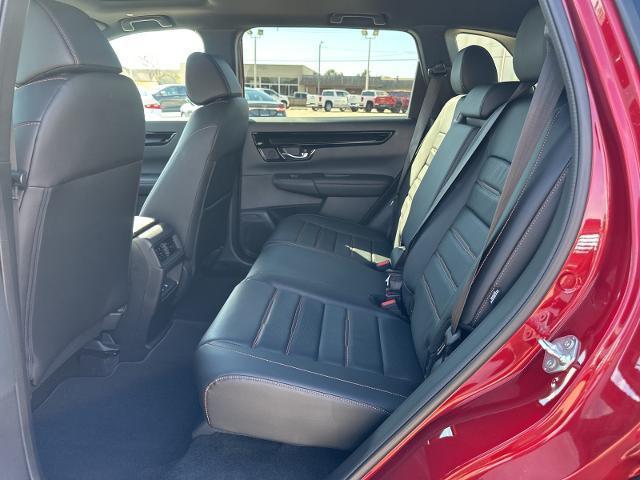 new 2026 Honda CR-V Hybrid car, priced at $43,405