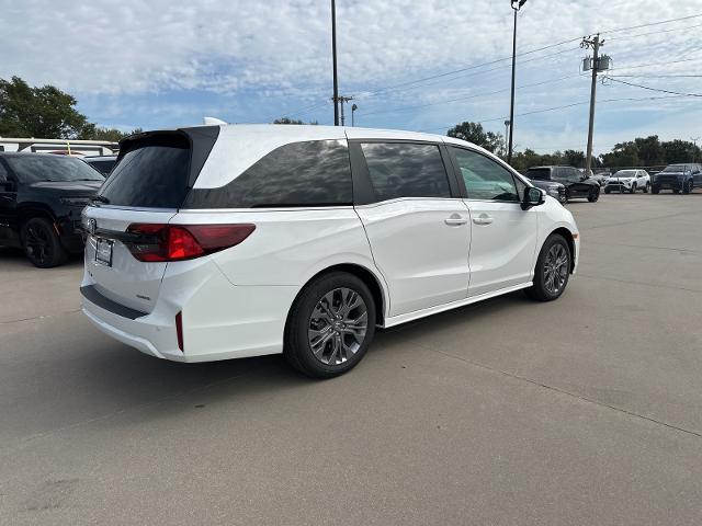 new 2026 Honda Odyssey car, priced at $48,695