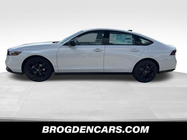 new 2025 Honda Accord car, priced at $31,460