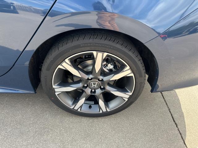 new 2026 Honda Civic Hybrid car, priced at $33,445