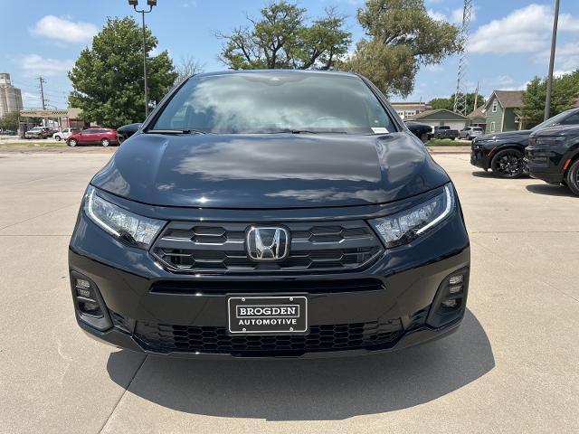 new 2025 Honda Odyssey car, priced at $43,820