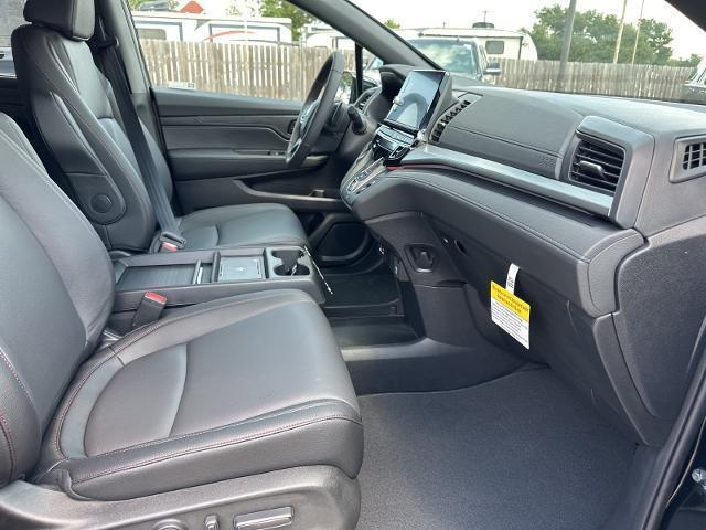 new 2025 Honda Odyssey car, priced at $43,820