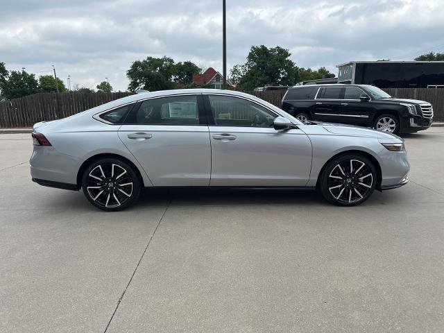 new 2025 Honda Accord Hybrid car, priced at $39,700