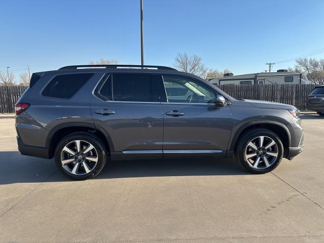 new 2025 Honda Pilot car, priced at $54,530