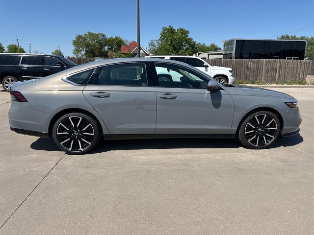 new 2025 Honda Accord Hybrid car, priced at $40,155