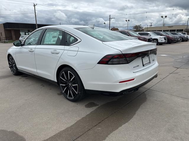 new 2025 Honda Accord Hybrid car, priced at $40,155
