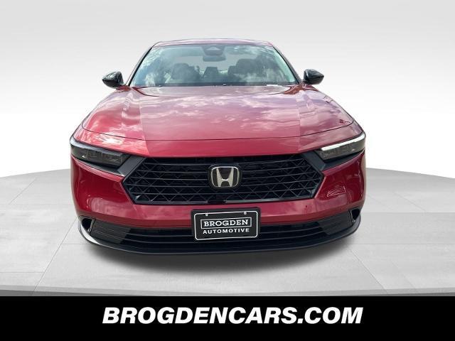 new 2025 Honda Accord car, priced at $31,415