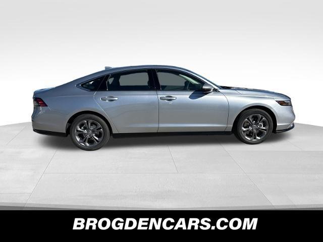 new 2025 Honda Accord Hybrid car, priced at $35,385