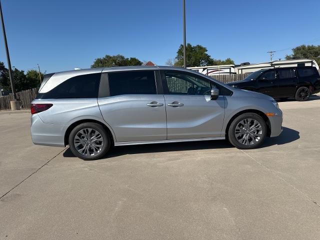 new 2026 Honda Odyssey car, priced at $48,240