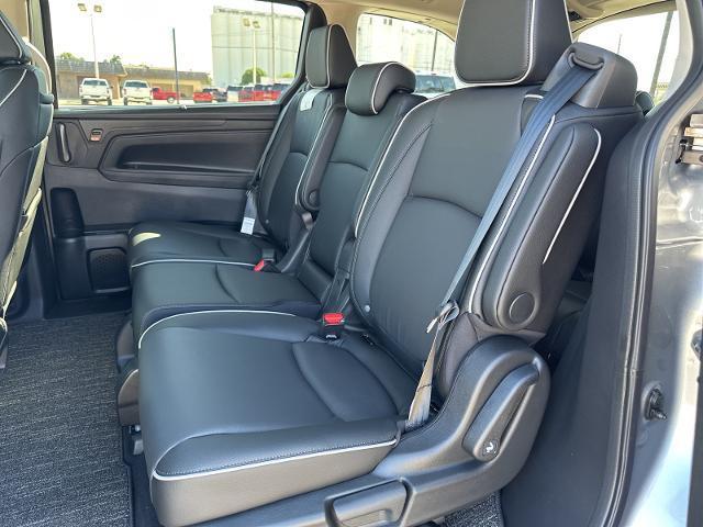 new 2026 Honda Odyssey car, priced at $48,240
