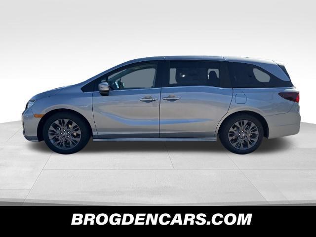 new 2026 Honda Odyssey car, priced at $48,240