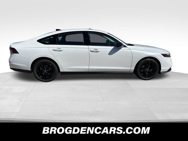 new 2025 Honda Accord car, priced at $31,415