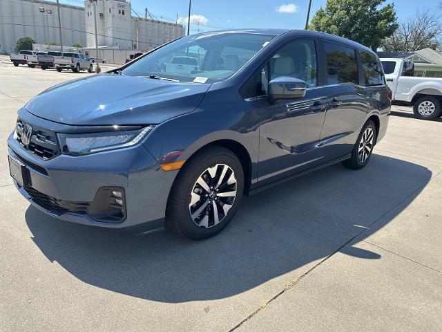 new 2026 Honda Odyssey car, priced at $43,540