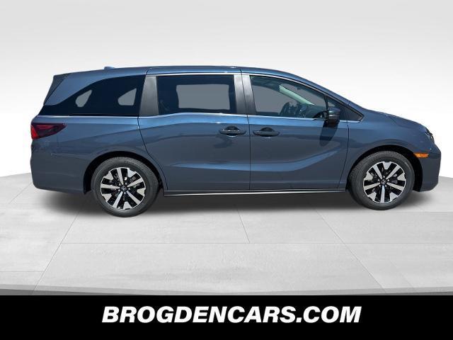 new 2026 Honda Odyssey car, priced at $43,540