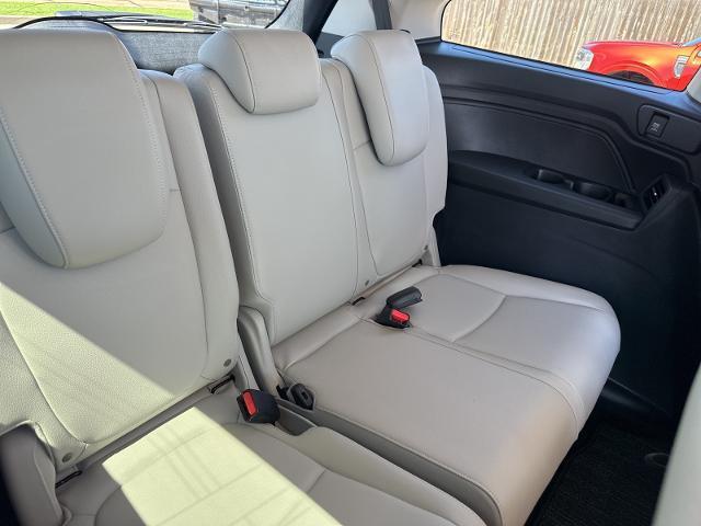 new 2026 Honda Odyssey car, priced at $43,540