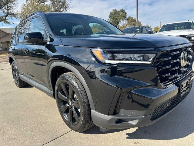 new 2025 Honda Pilot car, priced at $51,499