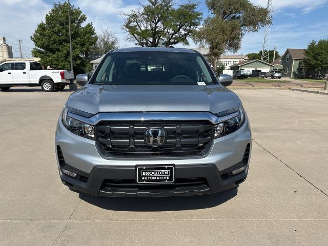 new 2025 Honda Ridgeline car, priced at $43,680