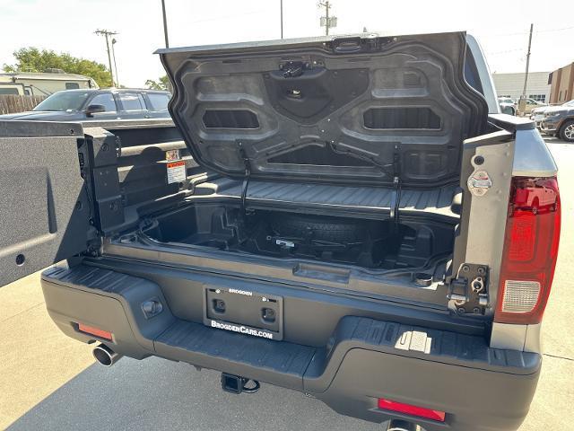 new 2025 Honda Ridgeline car, priced at $43,680