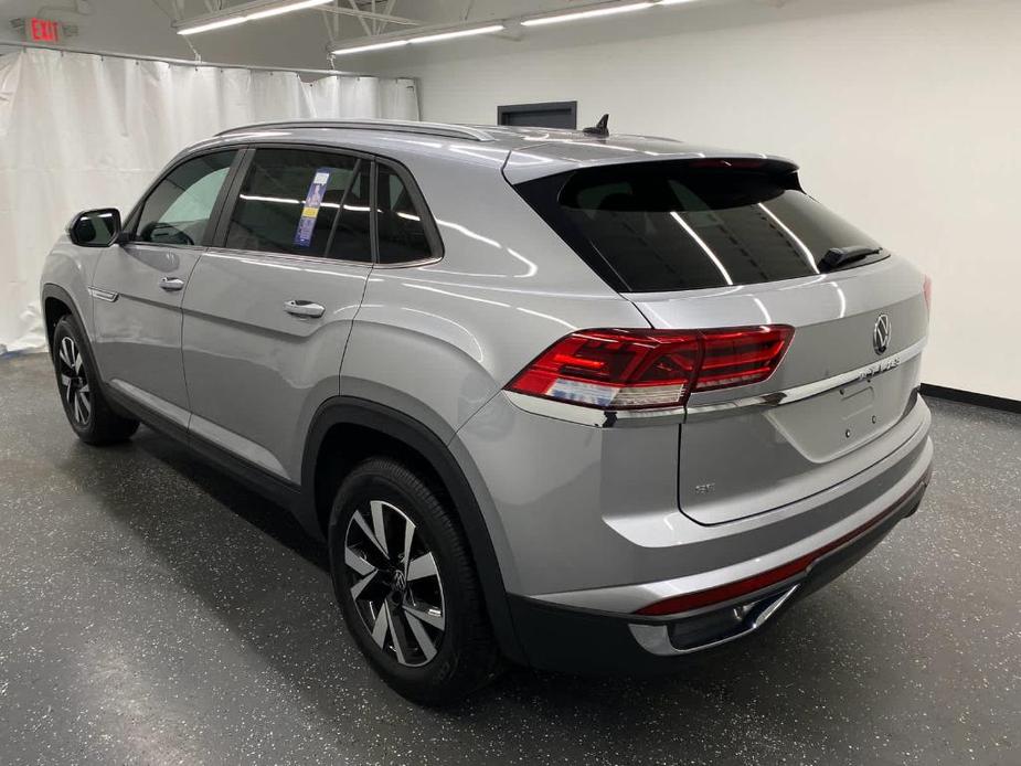 used 2020 Volkswagen Atlas Cross Sport car, priced at $24,000