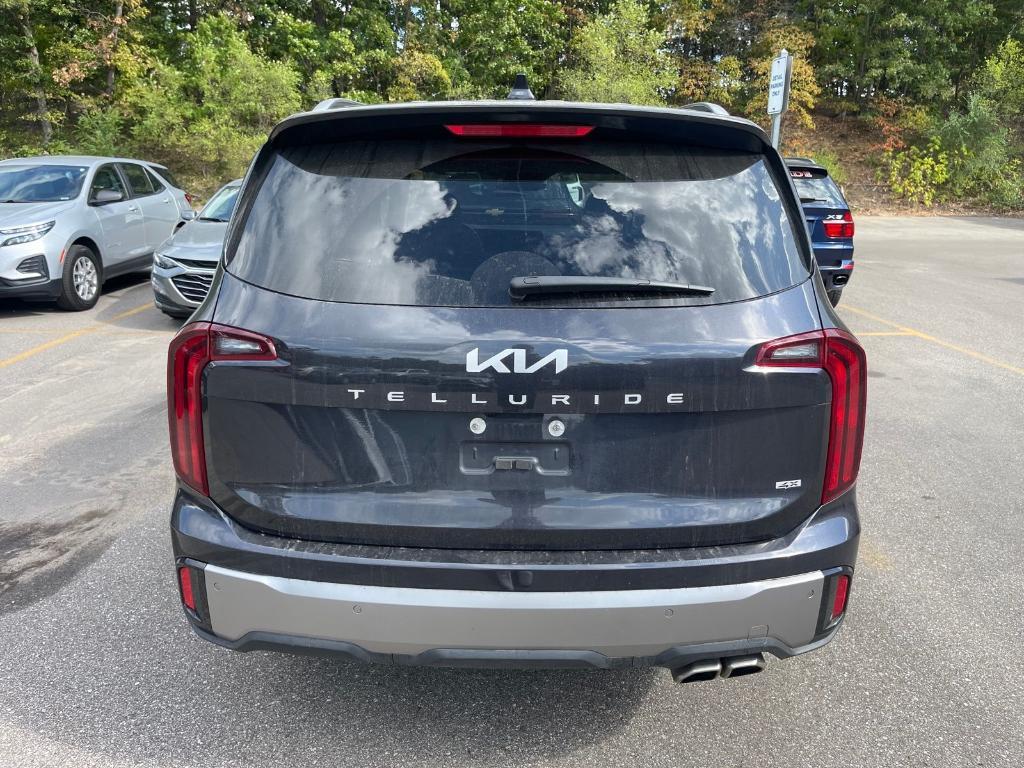 used 2025 Kia Telluride car, priced at $36,000