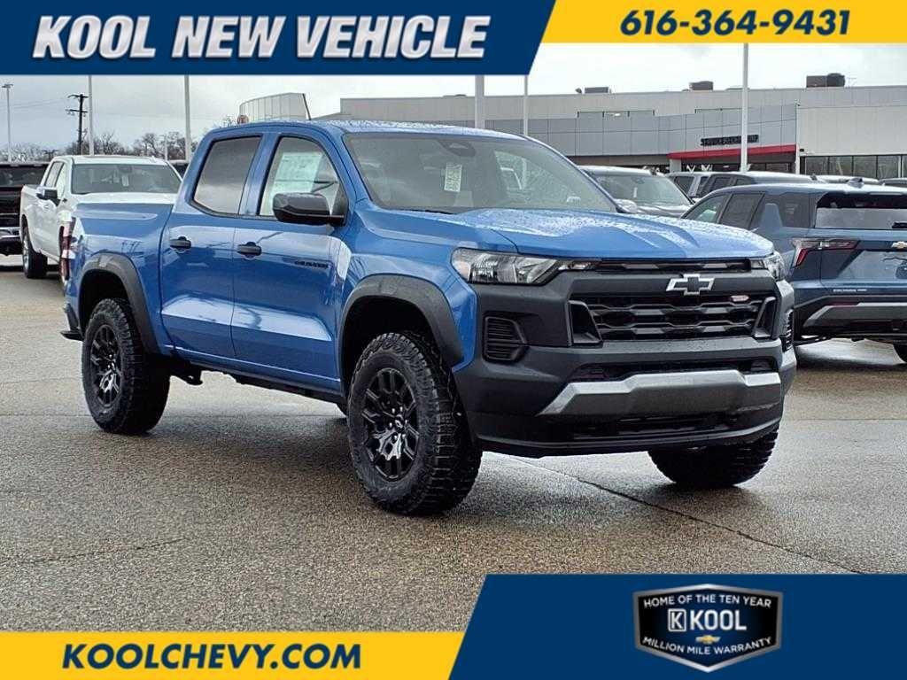 new 2025 Chevrolet Colorado car, priced at $42,810