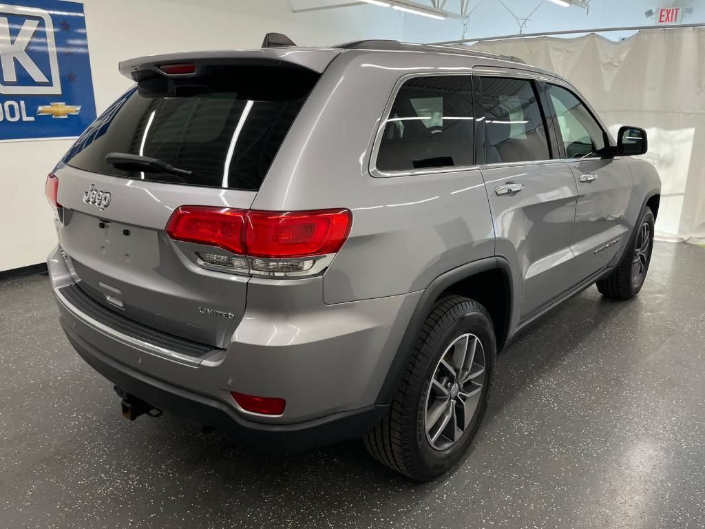 used 2017 Jeep Grand Cherokee car, priced at $14,500