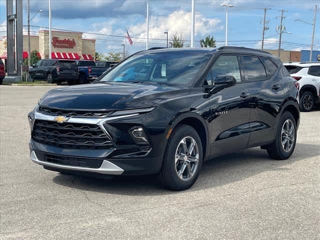 new 2025 Chevrolet Blazer car, priced at $35,514