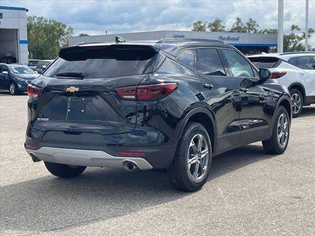 new 2025 Chevrolet Blazer car, priced at $35,514