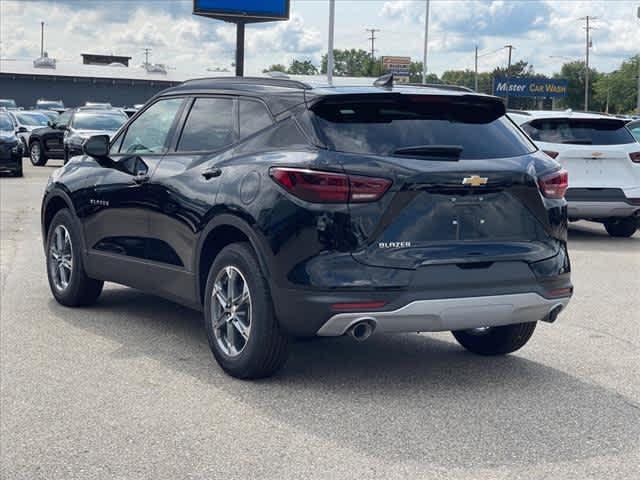 new 2025 Chevrolet Blazer car, priced at $35,514