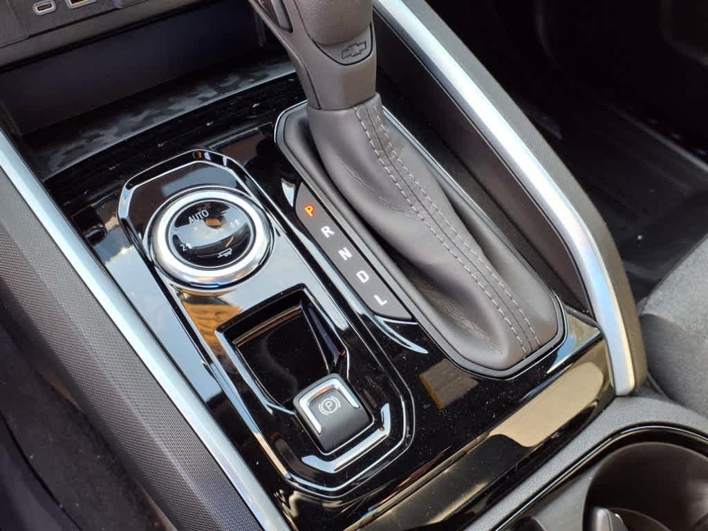 new 2025 Chevrolet Colorado car, priced at $36,094