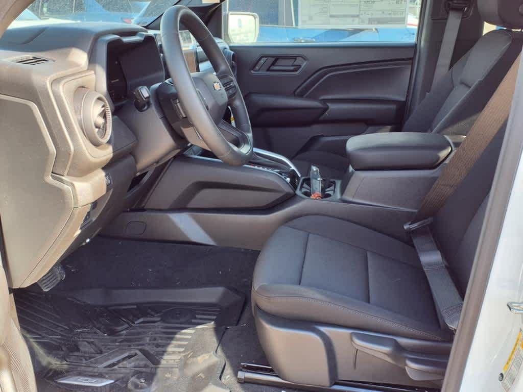 new 2025 Chevrolet Colorado car, priced at $39,040