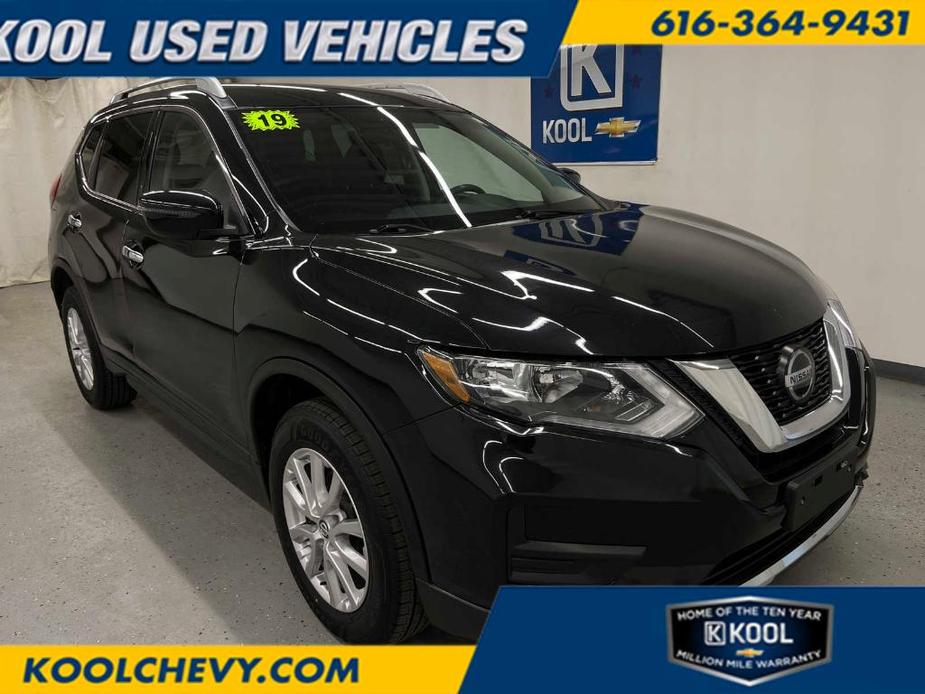 used 2019 Nissan Rogue car, priced at $17,250