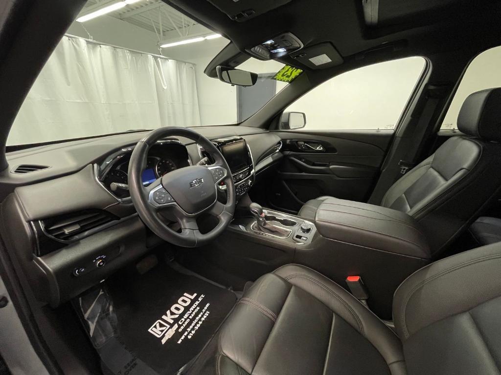 used 2023 Chevrolet Traverse car, priced at $35,500