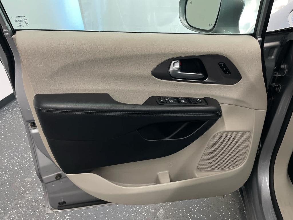 used 2019 Chrysler Pacifica car, priced at $16,000