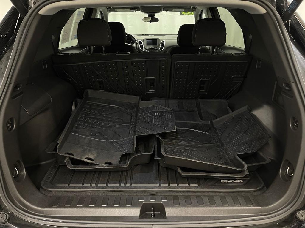 used 2022 Chevrolet Equinox car, priced at $22,000