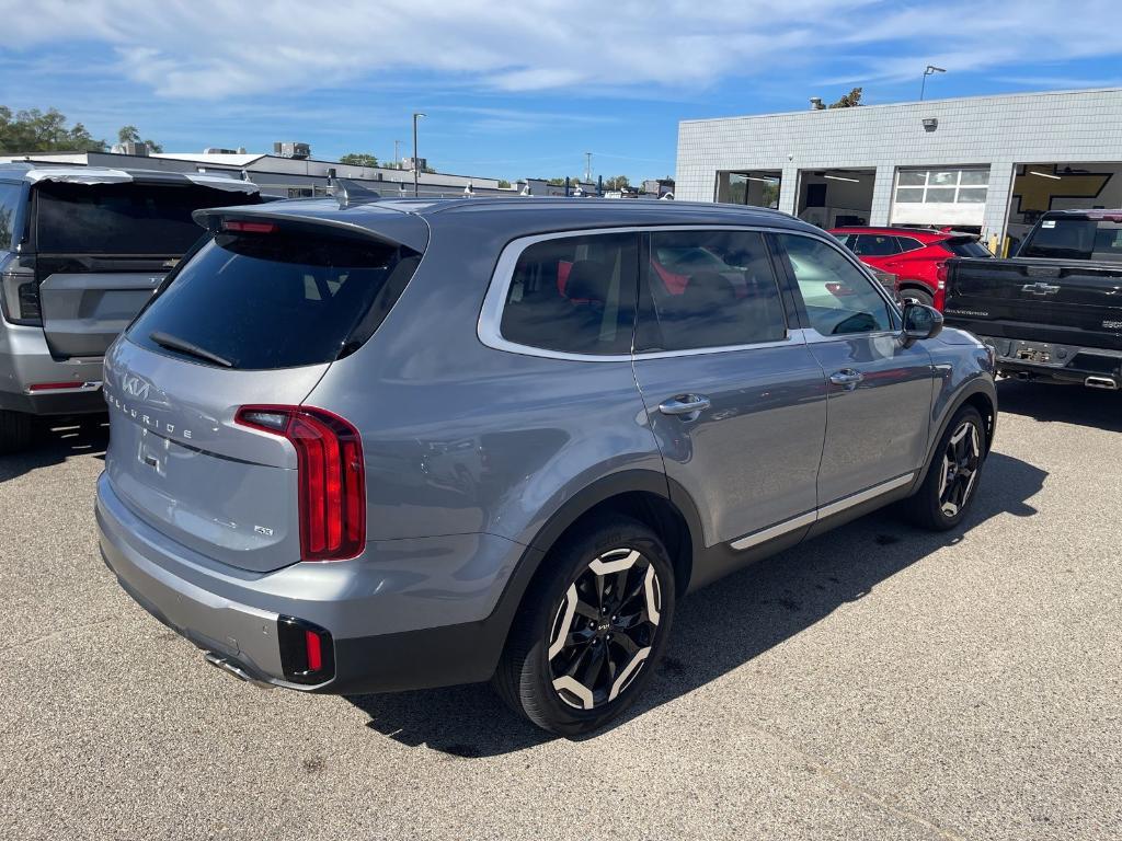 used 2025 Kia Telluride car, priced at $34,500