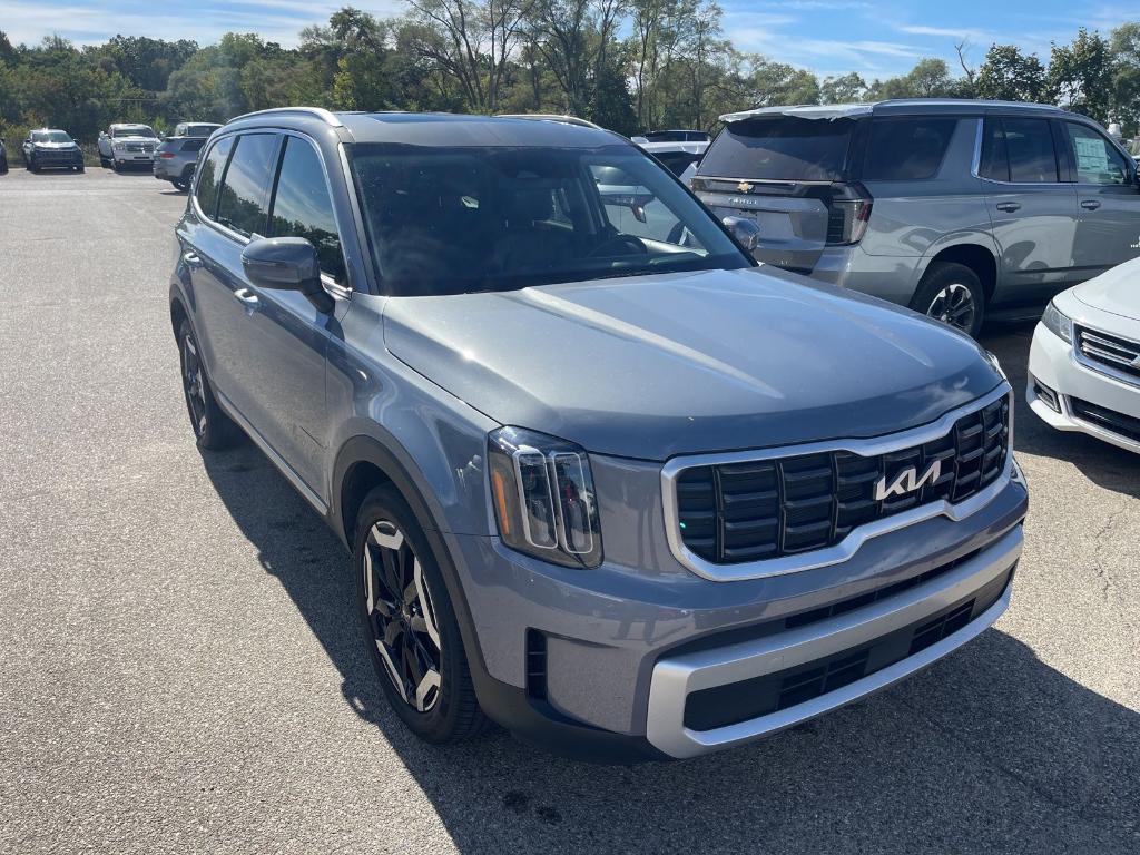 used 2025 Kia Telluride car, priced at $34,500