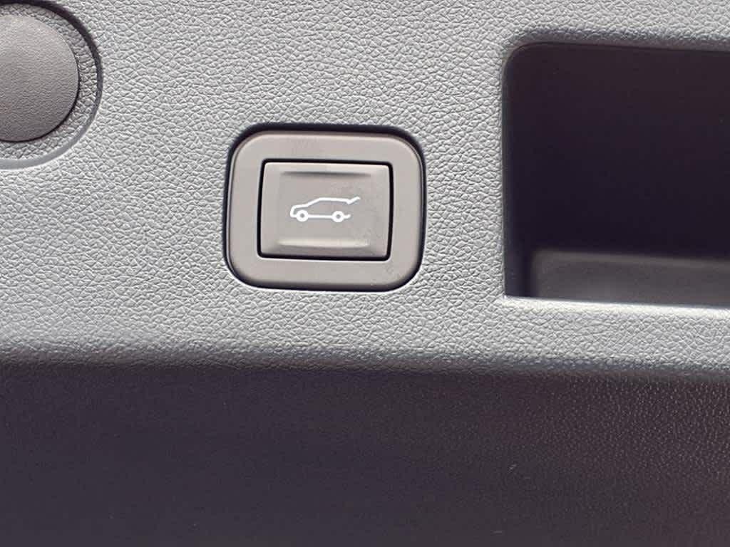 new 2025 Chevrolet Equinox car, priced at $34,890