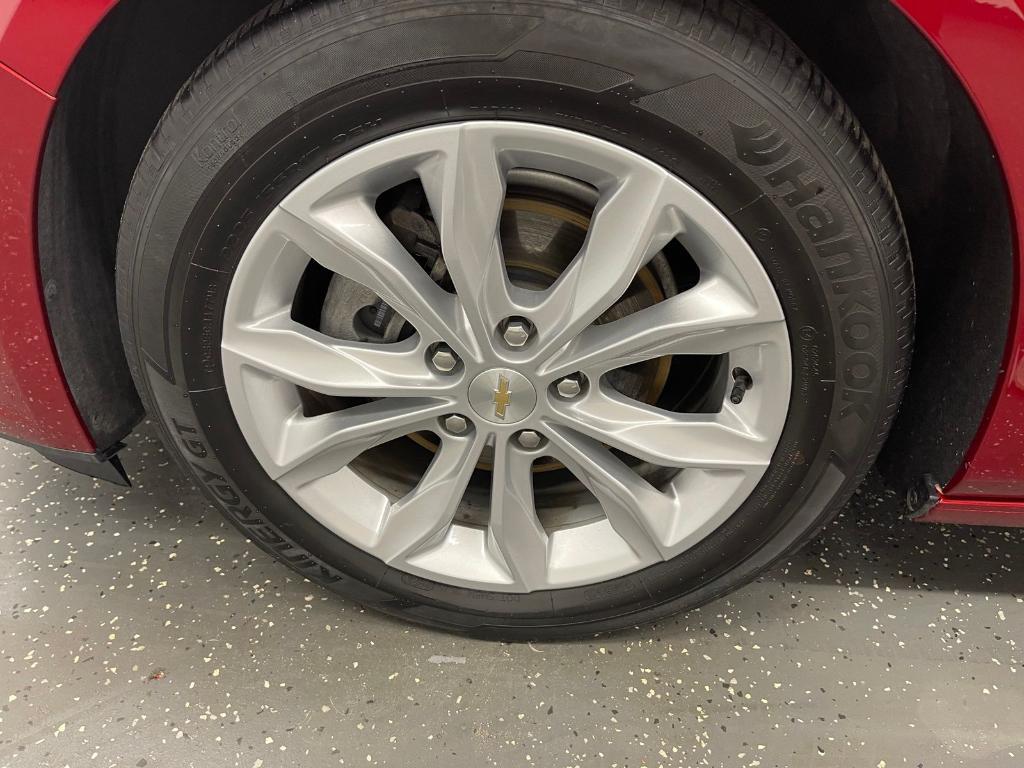 used 2024 Chevrolet Malibu car, priced at $19,000