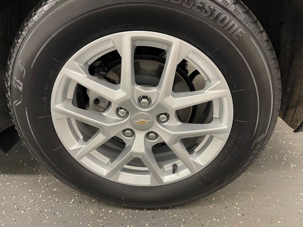 used 2024 Chevrolet Equinox car, priced at $25,000