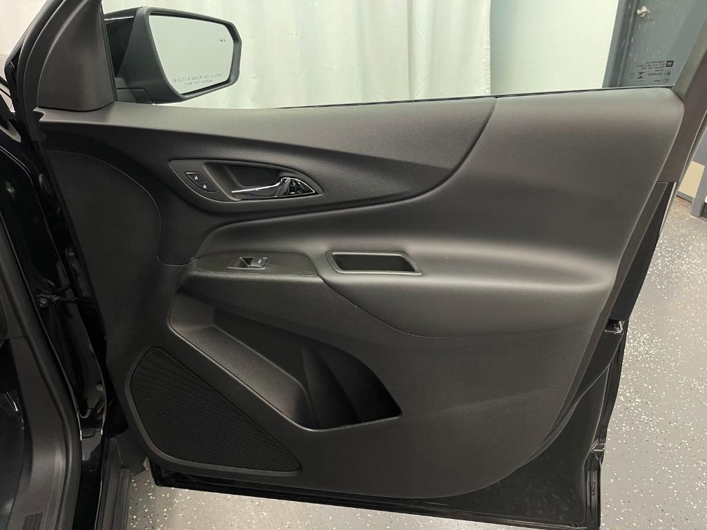 used 2024 Chevrolet Equinox car, priced at $25,000