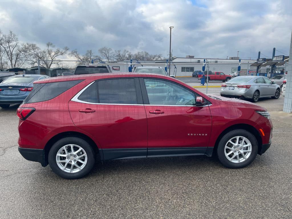 used 2021 Chevrolet Equinox car, priced at $19,000