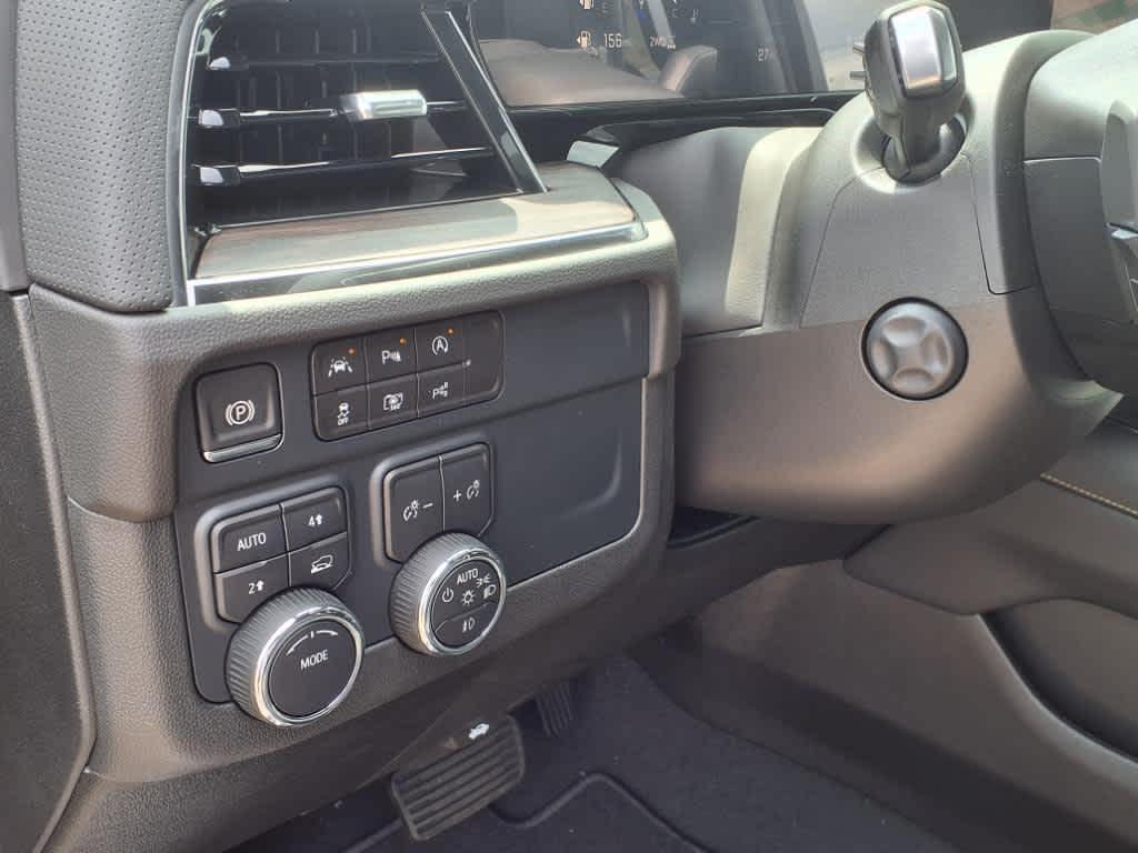 new 2025 Chevrolet Tahoe car, priced at $72,061