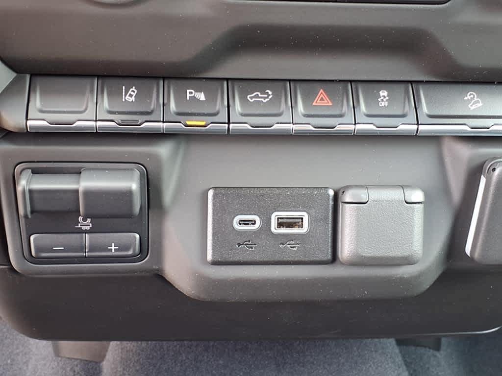 new 2025 Chevrolet Silverado 2500 car, priced at $55,398