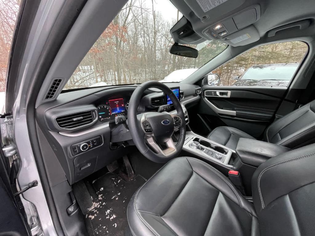 used 2024 Ford Explorer car, priced at $33,500