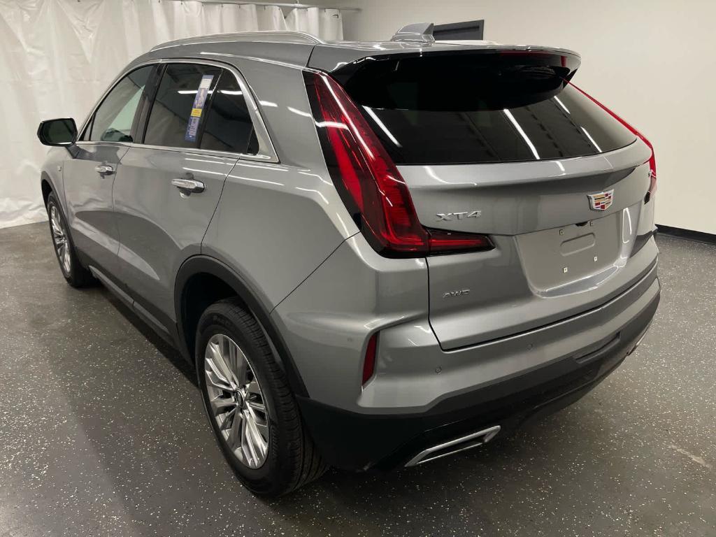 used 2024 Cadillac XT4 car, priced at $36,000