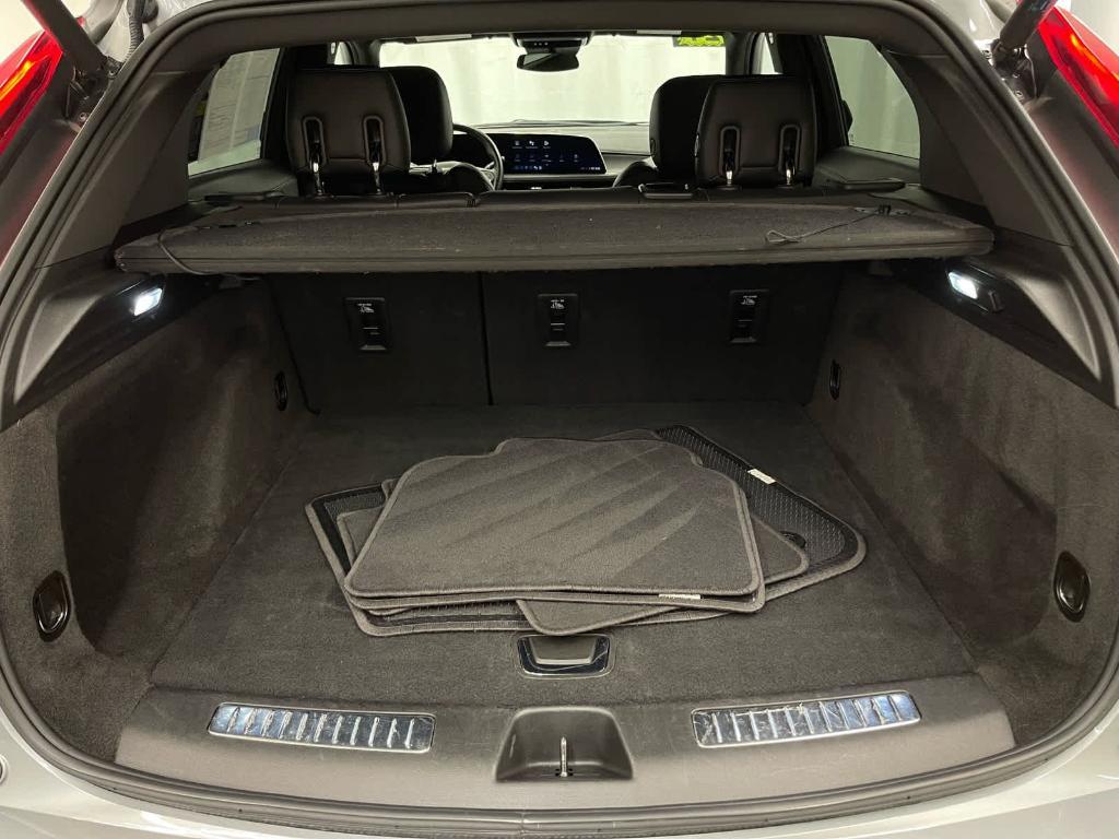 used 2024 Cadillac XT4 car, priced at $36,000