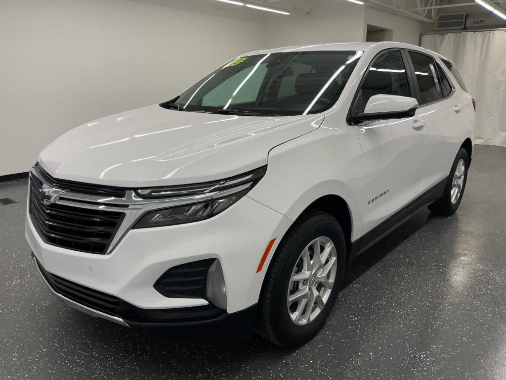 used 2022 Chevrolet Equinox car, priced at $24,000