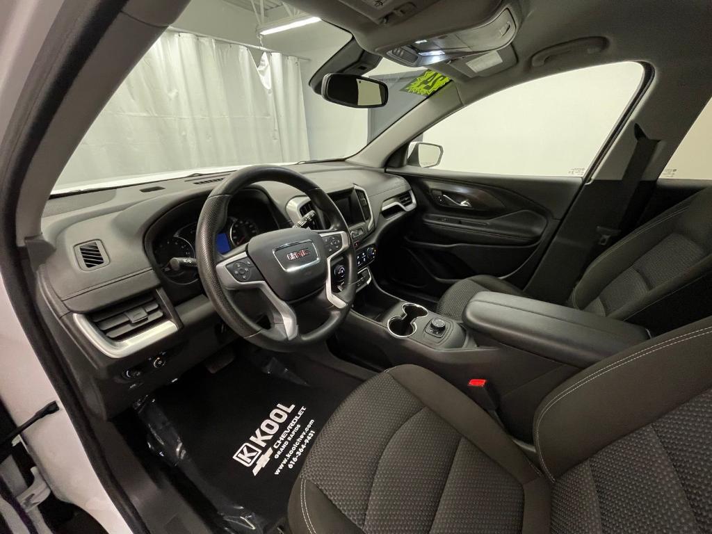 used 2024 GMC Terrain car, priced at $25,000